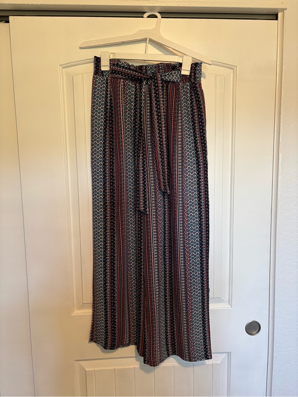 Amazon Wide-Leg Tie-Waist Pants - Black, Red, Cream